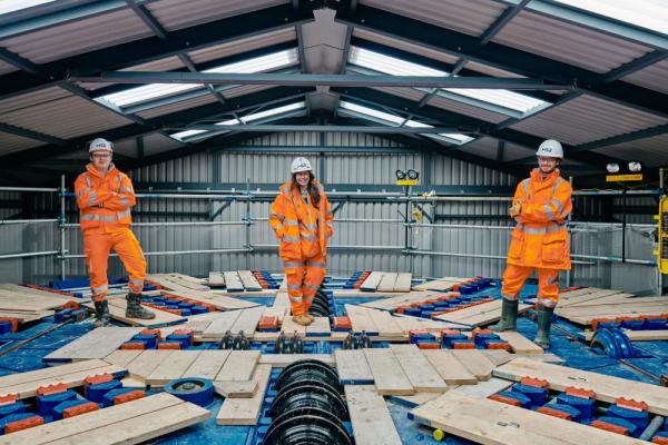 HS2 TBM Cutter Head standing people