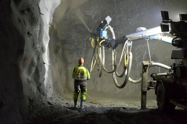 Use of shotcrete, Eiganes tunnel in Stavanger, Norway