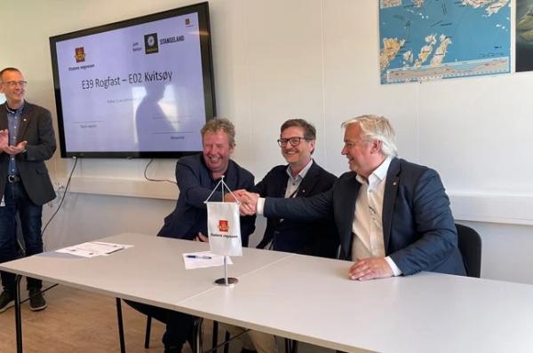 Norway: The biggest Rogfast contract, the E02 Kvitsøy contract is signed.