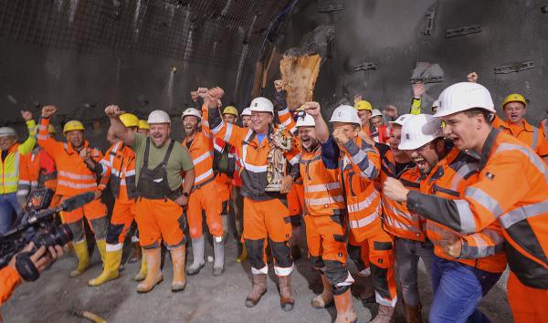 Austria: Semmering Base Tunnel first tube break through.