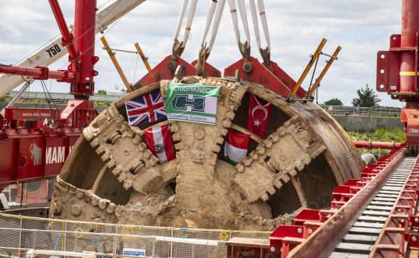 TBM Caroline lifted out of vent shaft at Green Park Way, Greenford - May 2025-7
